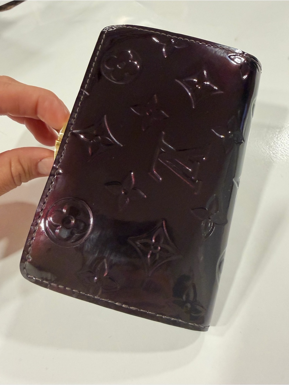 ✨ Authentic Louis Vuitton Vernis Kiss Lock Wallet – Great Condition ✨ w/ Entrupy - Picture 7 of 10
